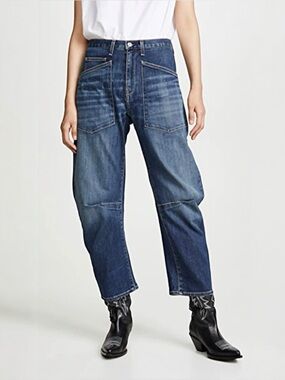 NILI LOTAN Shon Horseshoe Barrel Leg Jean in Tribeca Wash